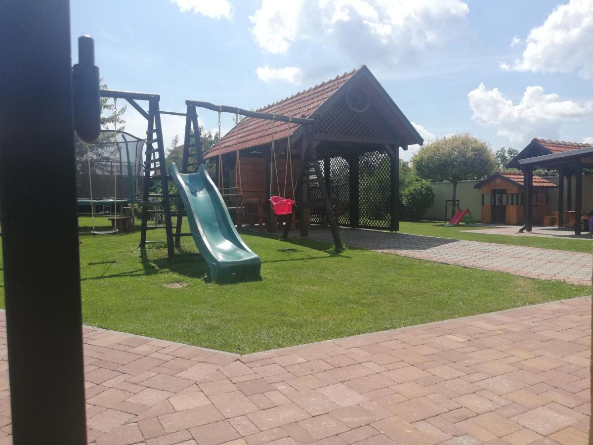 Sebedražie Penzion Kozak B&B מראה חיצוני תמונה