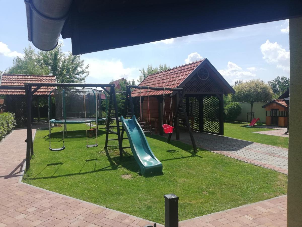 Sebedražie Penzion Kozak B&B מראה חיצוני תמונה