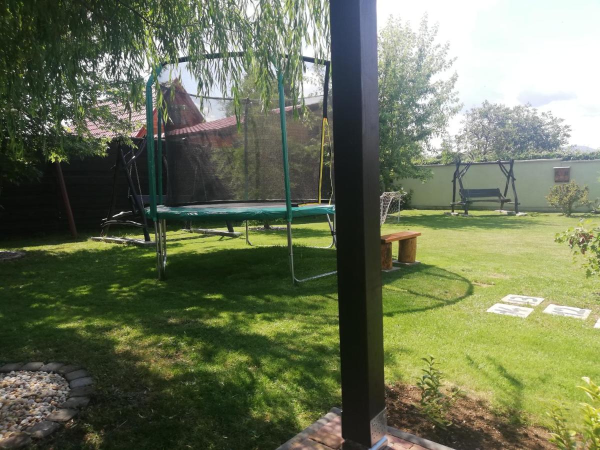 Sebedražie Penzion Kozak B&B מראה חיצוני תמונה