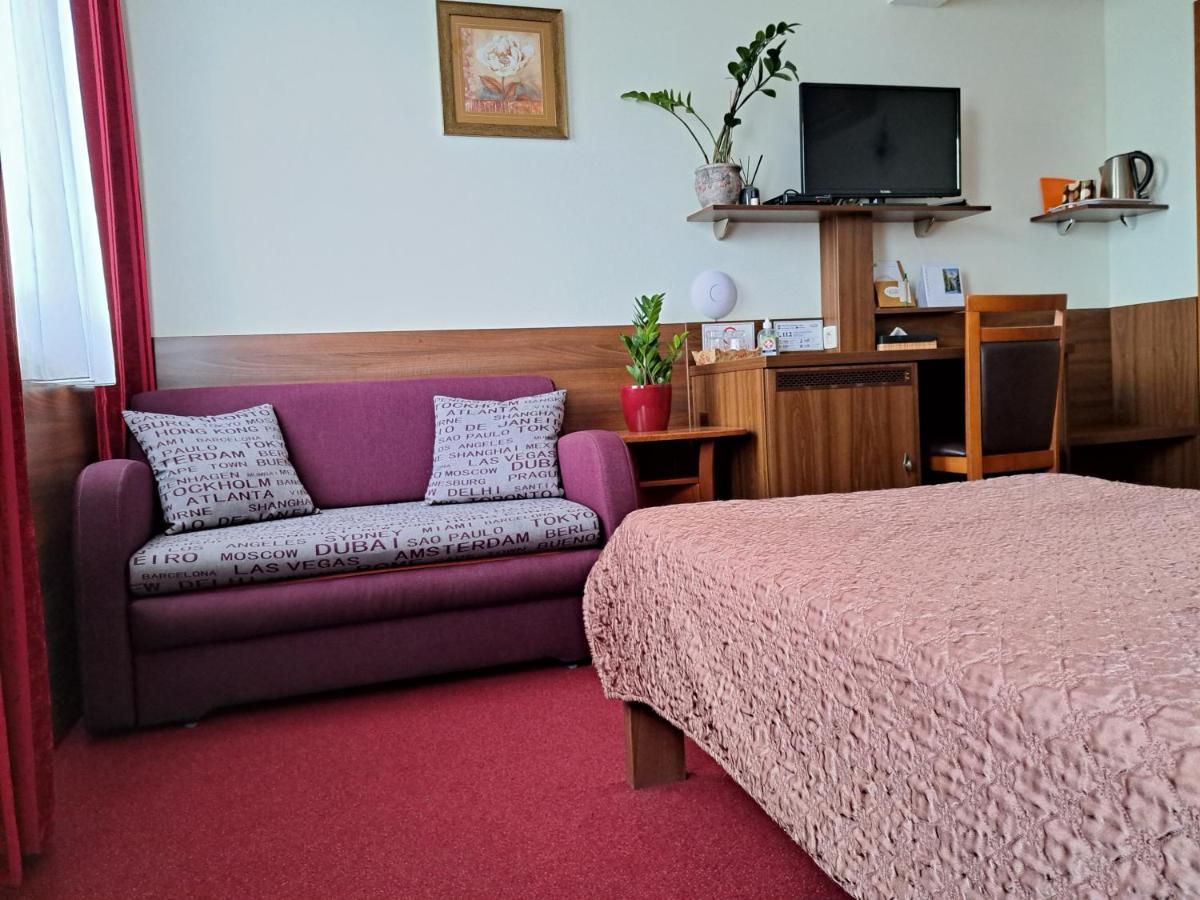 Sebedražie Penzion Kozak B&B מראה חיצוני תמונה