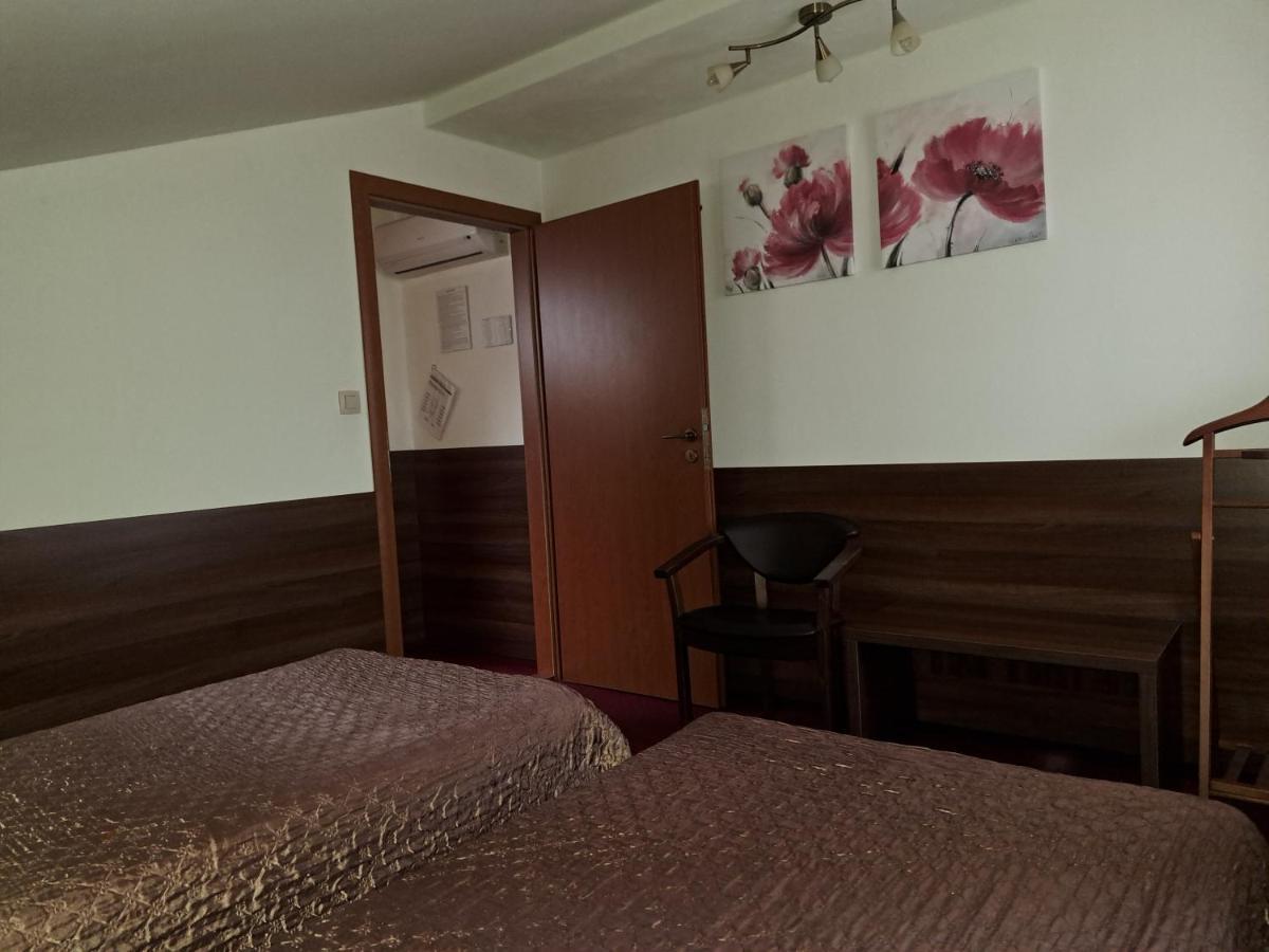 Sebedražie Penzion Kozak B&B מראה חיצוני תמונה