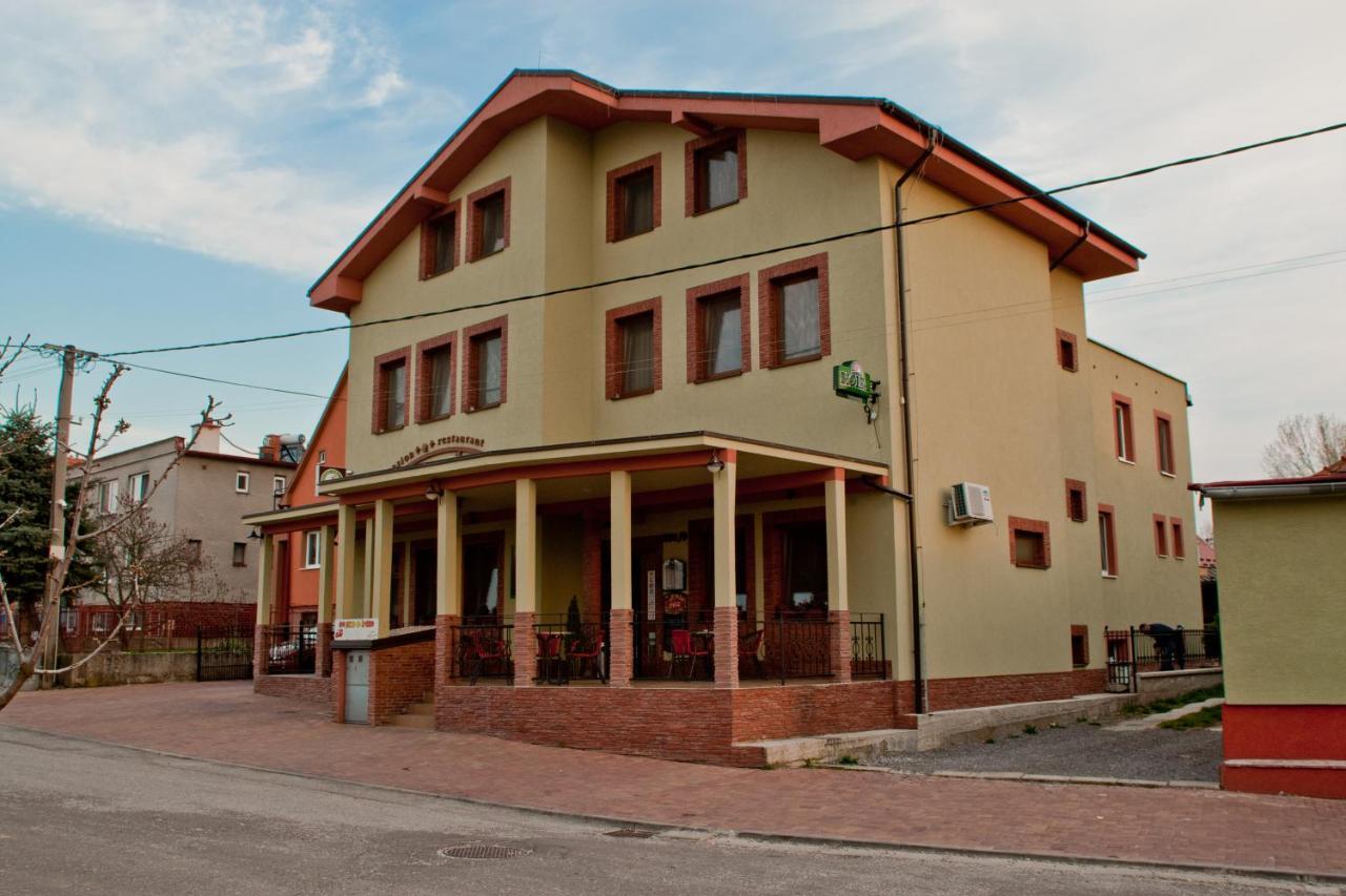 Sebedražie Penzion Kozak B&B מראה חיצוני תמונה